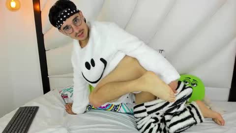 Snapshot of hugo_cooper chatting on 5, 3, 2025 HUGO online show from 5, 3, 2025