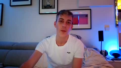 Hugo online show from 30, 1, 2025