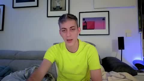 Hugo online show from 2, 2, 2025