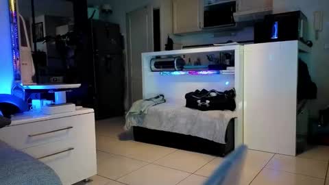 Hugo online show from 12, 9, 2025