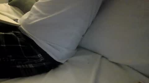 Snapshot of huguit0266666 chatting on 28, 3, 2026 hugx29 online show from 28, 3, 2026