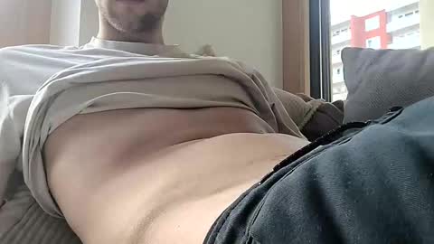 Snapshot of hukssss chatting on 3, 3, 2026 hukssss online show from 3, 3, 2026