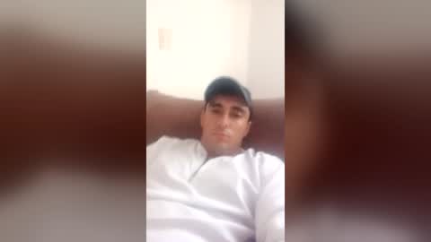 Snapshot of humbertozb chatting on 13, 7, 2026 humbertozb online show from 13, 7, 2026