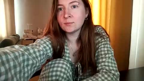 Snapshot of humpygrey chatting on 2, 3, 2026 HumpyGrey online show from 2, 3, 2026