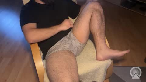 Snapshot of hundick696 chatting on 30, 11, 2025 hundick696 online show from 30, 11, 2025