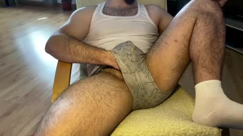 Snapshot of hundick_69 chatting on 28, 4, 2026 hundick_69 online show from 28, 4, 2026