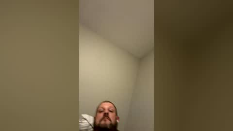 Snapshot of huneynutcheerios84 chatting on 1, 8, 2026 huneynutcheerios84 online show from 1, 8, 2026