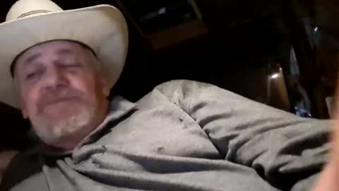 Snapshot of hung34u chatting on 11, 1, 2025 hung34u online show from 11, 1, 2025