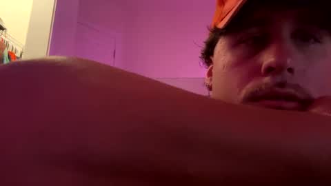 Snapshot of hungkingg22 chatting on 6, 3, 2025 hungkingg22 online show from 6, 3, 2025