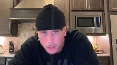 Snapshot of hungkingg22 chatting on 2, 10, 2025 hungkingg22 online show from 2, 10, 2025