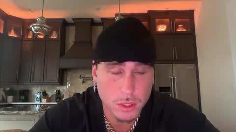 Snapshot of hungkingg22 chatting on 22, 10, 2025 hungkingg22 online show from 22, 10, 2025