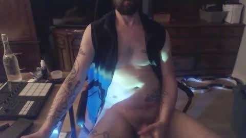 Snapshot of hungmtlbi chatting on 25, 3, 2026 trustmeitsbig online show from 25, 3, 2026