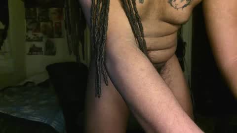 Snapshot of hungnhard4lyfe chatting on 5, 12, 2024 BigCockNiceLocs online show from 5, 12, 2024