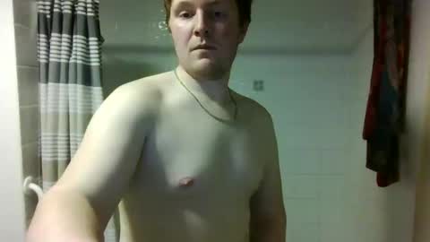 Snapshot of hungnhard76 chatting on 13, 5, 2026 hungnhard76 online show from 13, 5, 2026