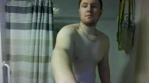 Snapshot of hungnhard76 chatting on 18, 5, 2026 hungnhard76 online show from 18, 5, 2026