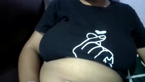 Snapshot of hungrypussy246688 chatting on 31, 5, 2026 hungrypussy246688 online show from 31, 5, 2026