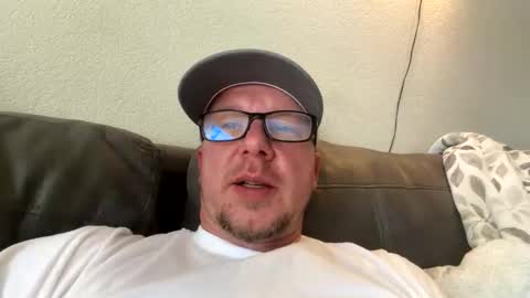 HuingsingleDad79 online show from 13, 5, 2026