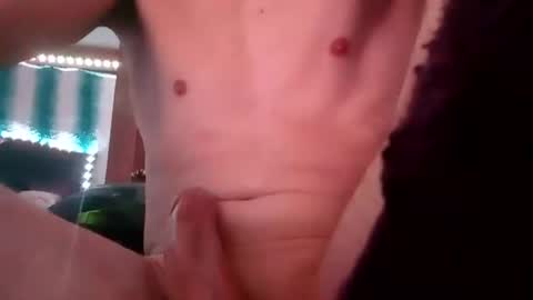 Snapshot of hungwell138 chatting on 7, 3, 2025 Hungwell138 online show from 7, 3, 2025