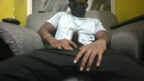 Snapshot of hunk_dominant chatting on 4, 3, 2025 hunk_dominant online show from 4, 3, 2025