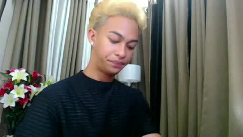 Snapshot of hunk_edward chatting on 21, 6, 2026 hunk_edward online show from 21, 6, 2026
