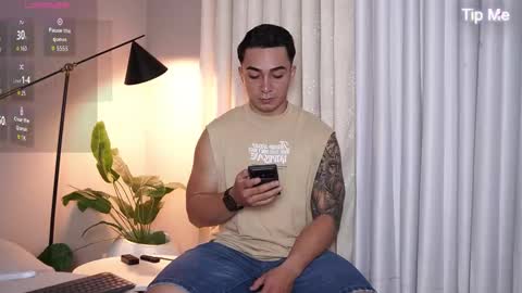 hunk_ryan online show from 30, 10, 2025