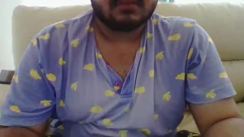 Snapshot of hunkchubby chatting on 22, 4, 2026 chubbyBubby online show from 22, 4, 2026