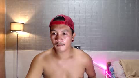 Snapshot of hunkylloyd chatting on 4, 3, 2026 hunkylloyd online show from 4, 3, 2026