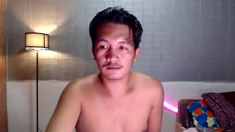 Snapshot of hunkylloyd chatting on 9, 3, 2026 hunkylloyd online show from 9, 3, 2026