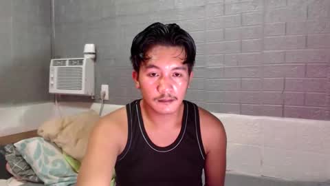 Snapshot of hunkylloyd chatting on 17, 4, 2026 hunkylloyd online show from 17, 4, 2026