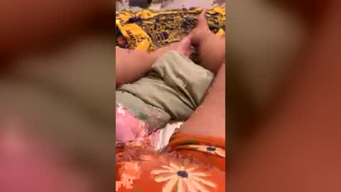 Snapshot of hunnybe33 chatting on 1, 7, 2026 hunnybe33 online show from 1, 7, 2026