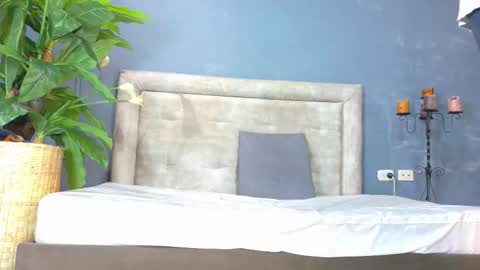 Hunter  online show from 12, 1, 2026