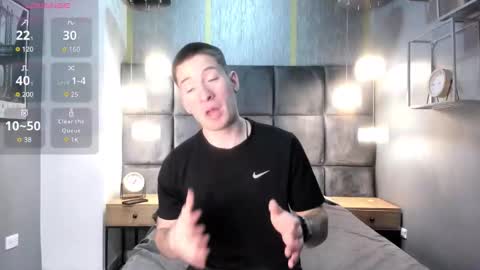 hunterheat_ online show from 3, 12, 2025