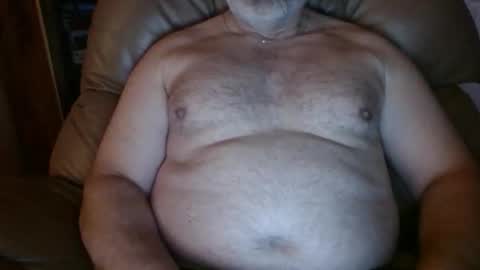 Snapshot of huntermark1 chatting on 8, 3, 2026 huntermark1 online show from 8, 3, 2026