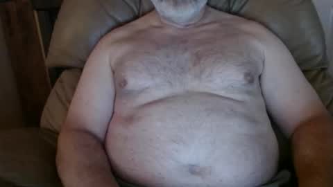 Snapshot of huntermark1 chatting on 3, 5, 2026 huntermark1 online show from 3, 5, 2026