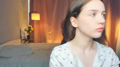Snapshot of hwadwellingham chatting on 12, 6, 2026 Lily online show from 12, 6, 2026