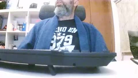 Snapshot of hyperpau chatting on 5, 11, 2025 Hyperpau online show from 5, 11, 2025