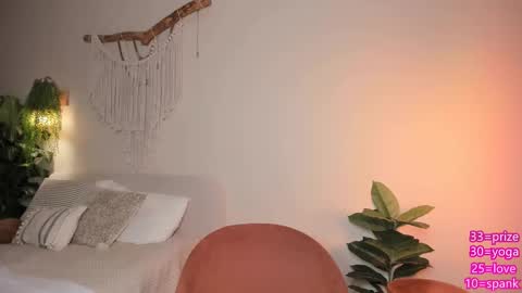 Snapshot of hypnoootic chatting on 15, 3, 2026 Jenny online show from 15, 3, 2026