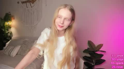 Snapshot of hypnoootic chatting on 30, 3, 2026 Jenny online show from 30, 3, 2026