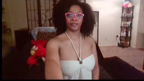 Snapshot of hysteriaheels chatting on 18, 6, 2026 HysteriaHeels online show from 18, 6, 2026
