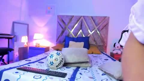 Snapshot of hyunjin_sun chatting on 13, 3, 2026 Son Hyunjin online show from 13, 3, 2026