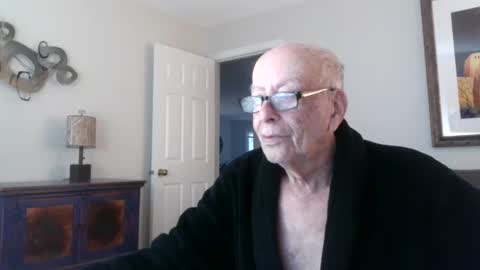 Snapshot of i12cuu12c2 chatting on 13, 4, 2026 i12cuu12c2 online show from 13, 4, 2026