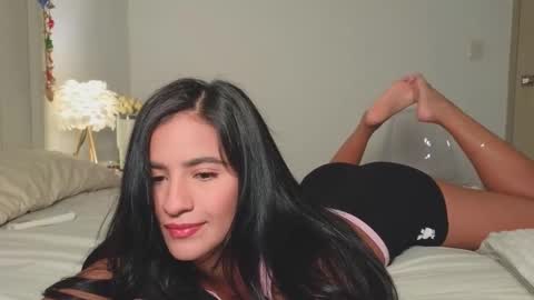 Snapshot of i_am_katt chatting on 14, 1, 2026 Kat online show from 14, 1, 2026