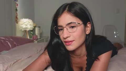 Snapshot of i_am_katt chatting on 13, 2, 2026 Kat online show from 13, 2, 2026