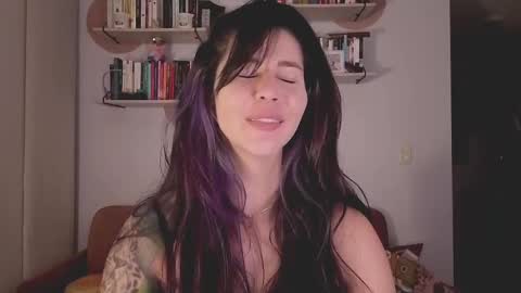 Snapshot of i_cant_believe_its_you chatting on 14, 11, 2025 Lana Banana online show from 14, 11, 2025