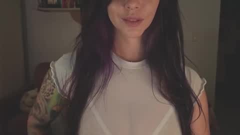 Snapshot of i_cant_believe_its_you chatting on 4, 12, 2025 Lana Banana online show from 4, 12, 2025