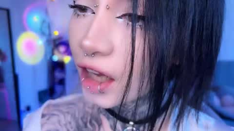 Snapshot of i_died_again chatting on 27, 3, 2026 Asya online show from 27, 3, 2026