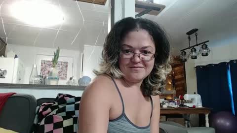 Snapshot of i_fetishize_u chatting on 26, 1, 2025 ShortStuff online show from 26, 1, 2025