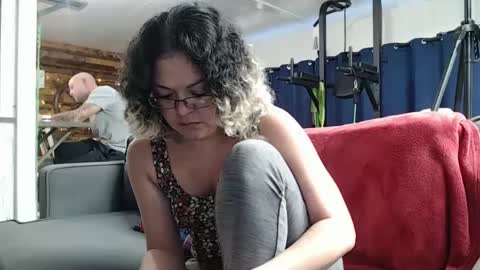 Snapshot of i_fetishize_u chatting on 2, 2, 2025 ShortStuff online show from 2, 2, 2025