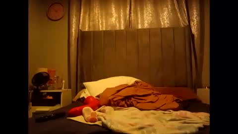 Snapshot of i_obey_all_orders chatting on 24, 12, 2024 Sub male uk online show from 24, 12, 2024