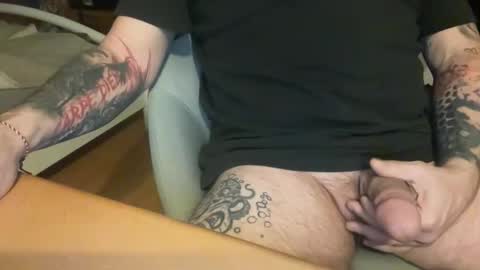 Snapshot of iadorekitties chatting on 3, 2, 2026 iadorekitties online show from 3, 2, 2026